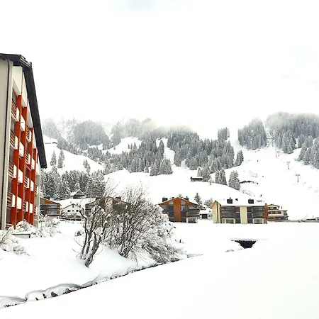 Triangel A Freund By Interhome